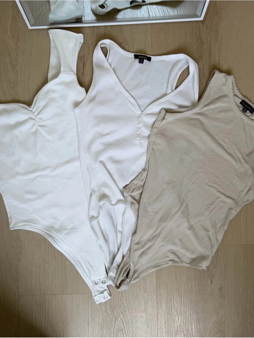 Women’s Bodysuit Bundle 3 Pieces Size M - Picture 2 of 4